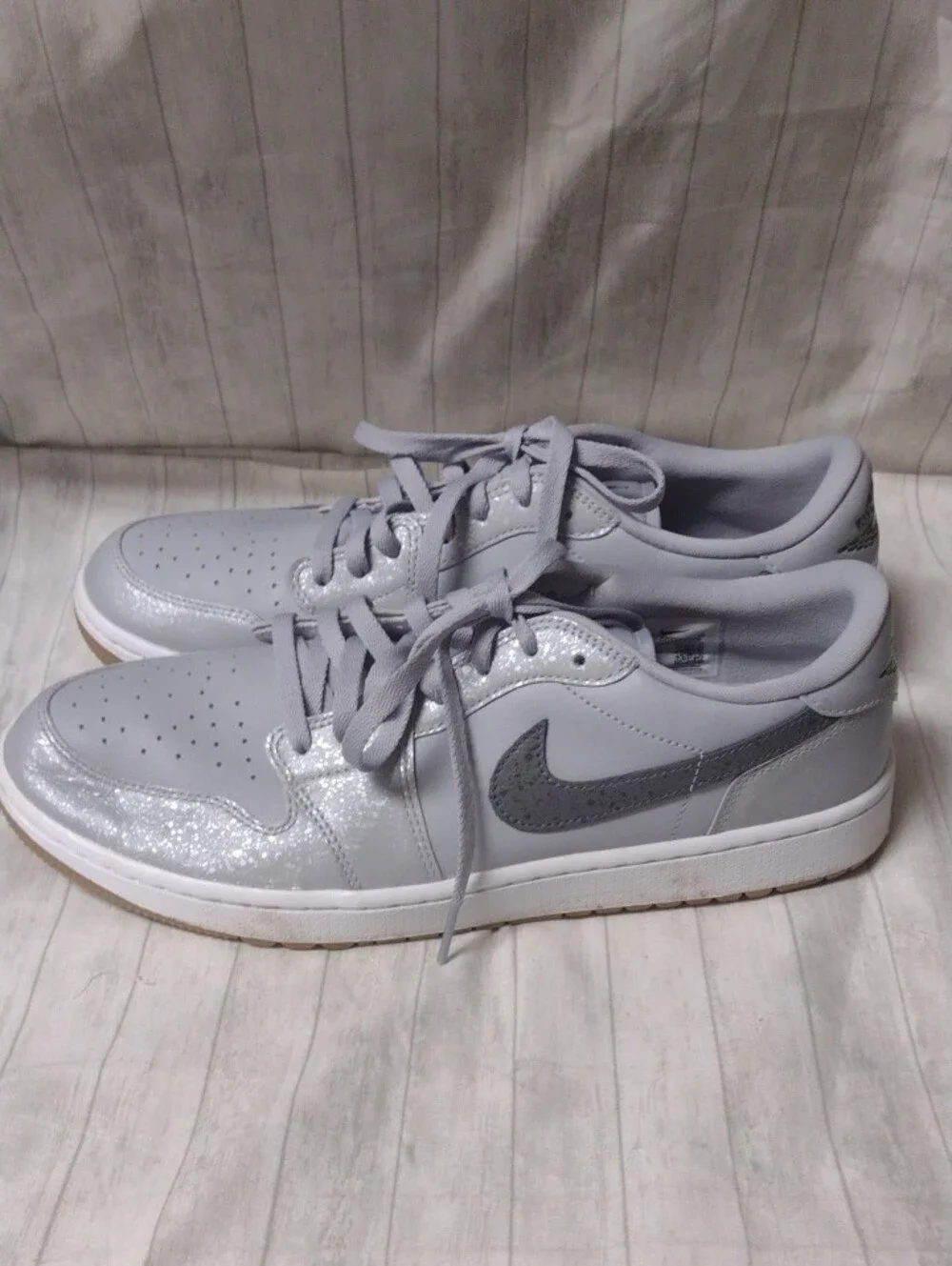 Nike Air Jordan 1 Low Men's Gray And White Golf Shoes (J1111)
